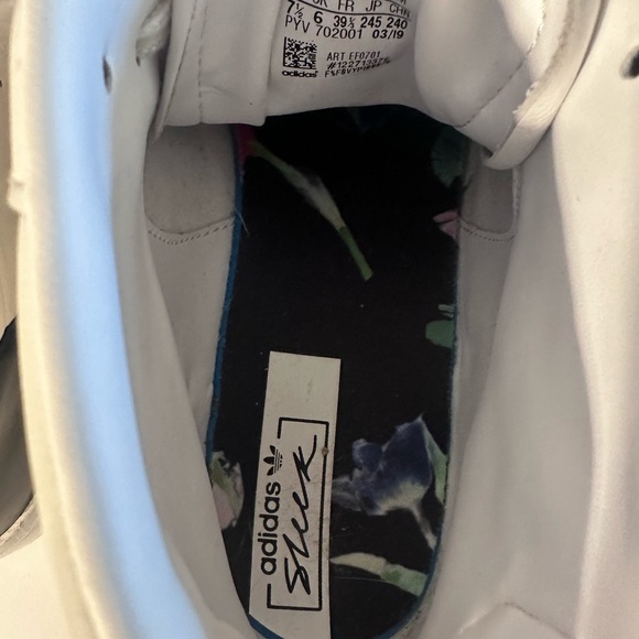 Adidas White and Black Athletic Shoes - Picture 3 of 6